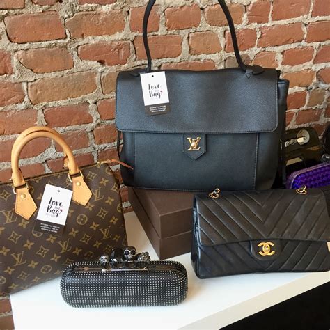 authentic pre owned designer handbags.